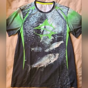 Loco Skailz Men's Green Fish Graphic Fishing Shirt, Size S